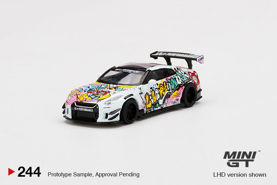 MINI GT #244 LB★WORKS Nissan GT-R R35 Type 2 Rear Wing ver 3