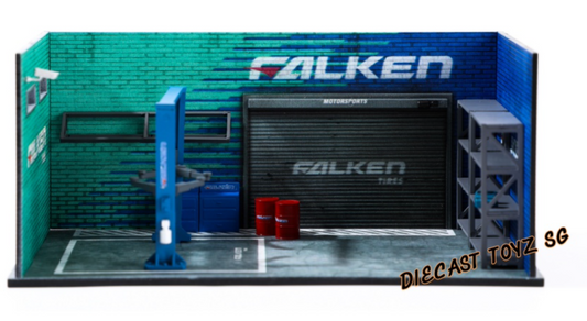 YOU & CAR DIORAMA SET ** FALKEN **