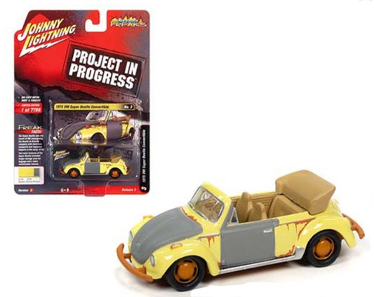 Johnny Lightning 1:64 Street Freaks 2021 Release 2A - 1975 Volkswagen Super Beetle Project in ProgressYellow