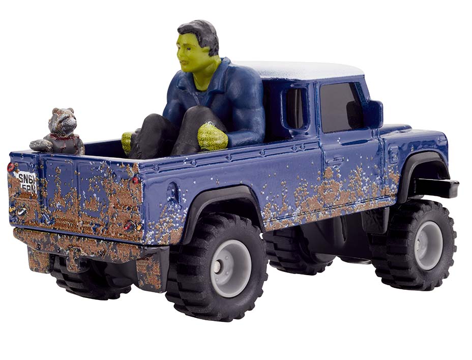SDCC 2020 Mattel Hot Wheels Marvel Land Rover Defender 110 Truck Rocket & Hulk